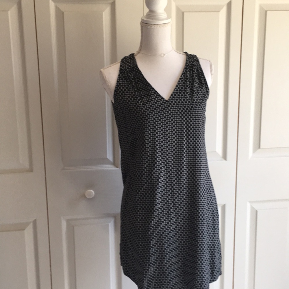 Black NWOT🌹 print sleeveless dress